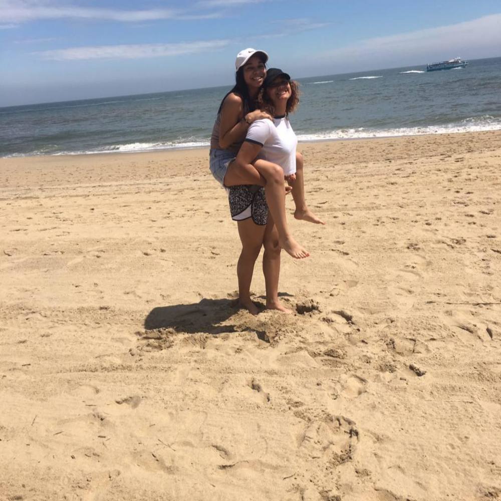 Meet your Posher, Ameena